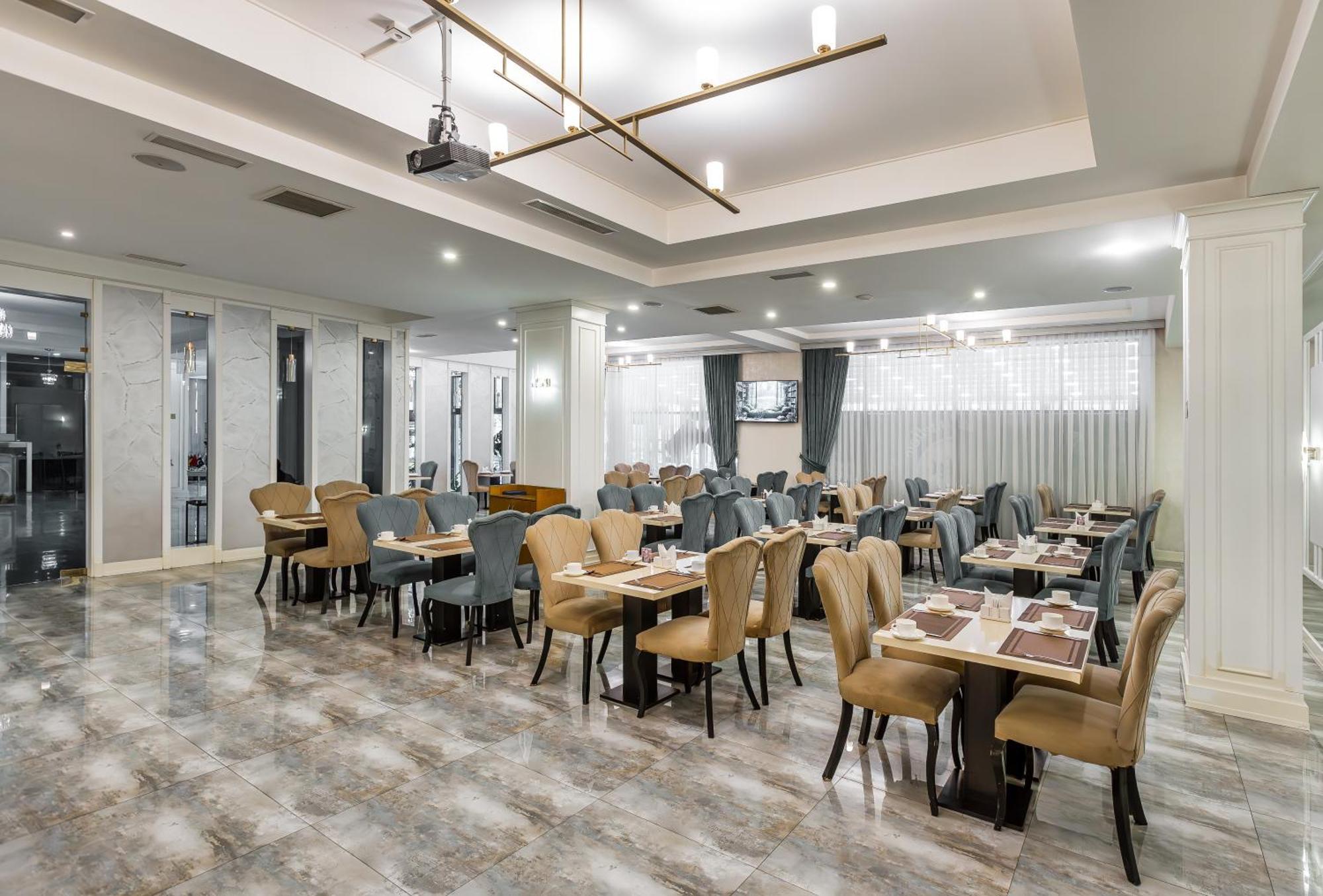 Alba Hotel & Spa Баку Экстерьер фото Restaurant