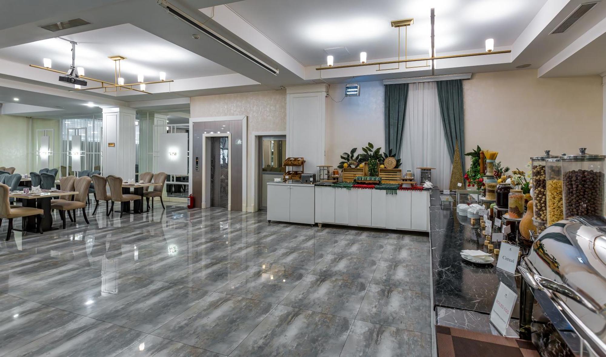 Alba Hotel & Spa Баку Экстерьер фото Lobby